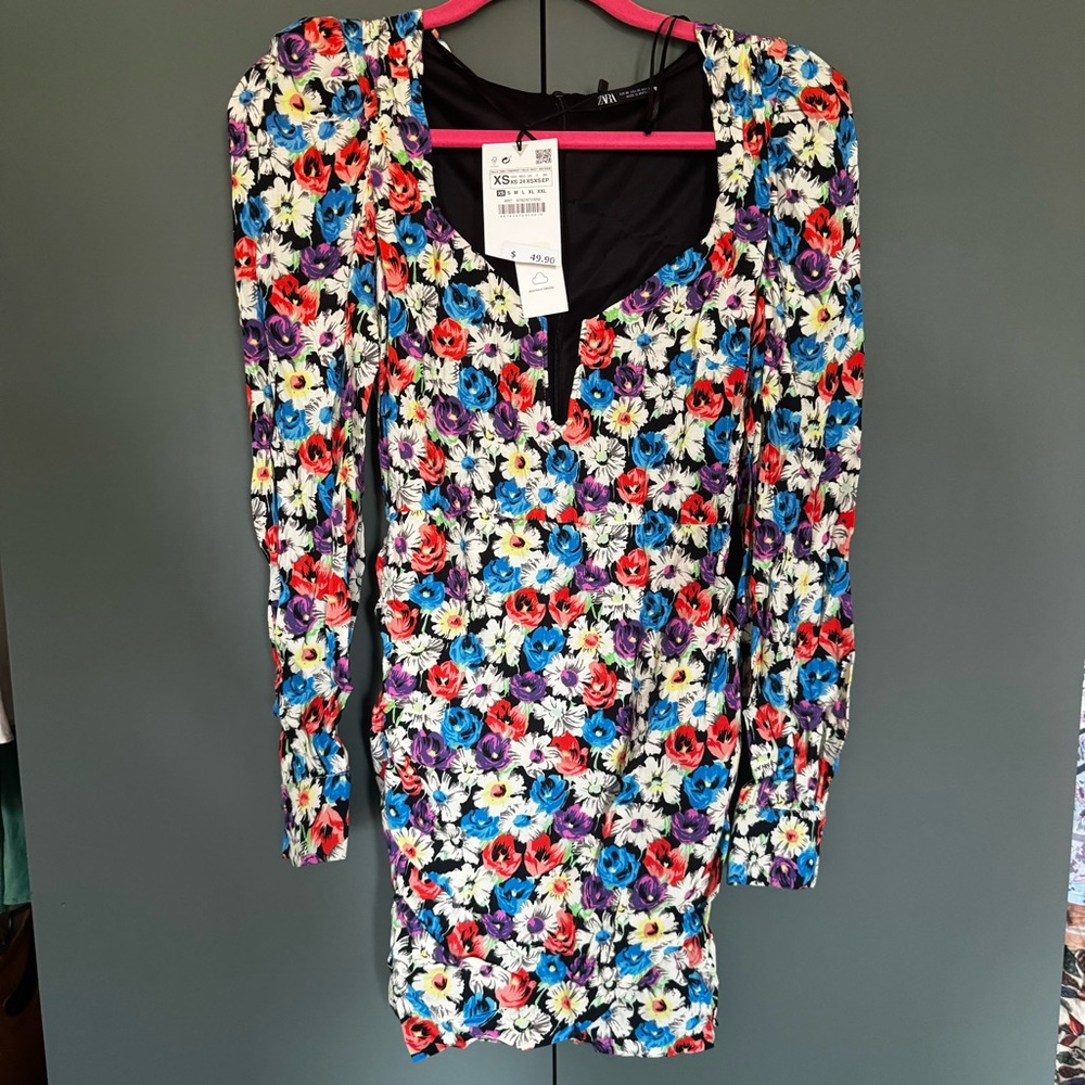 Nwt ZARA Floral Mini Dress size XS - Picture 3 of 7